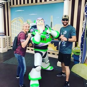 Meet your Posher, Sarra